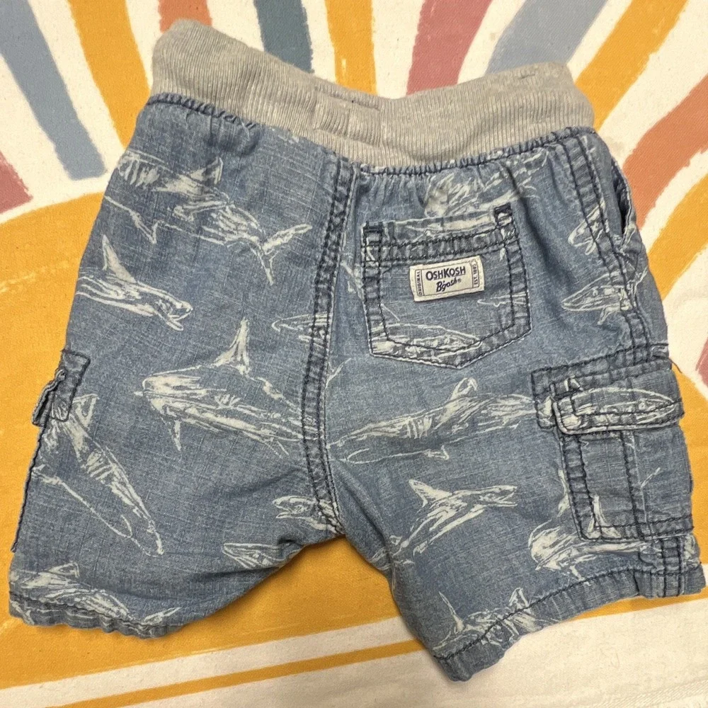 OshKosh B'gosh Boys 18M Blue Shark Print Cargo Shorts Pull-On Drawstring k32.2